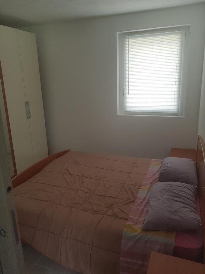 La Grolla Apartment อาออสตา ภายนอก รูปภาพ