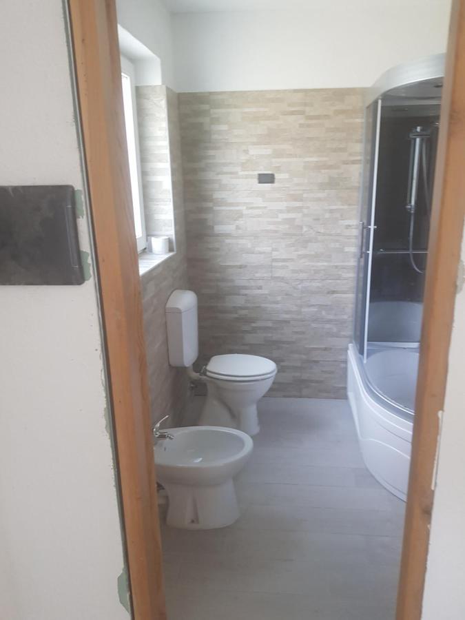 La Grolla Apartment อาออสตา ภายนอก รูปภาพ